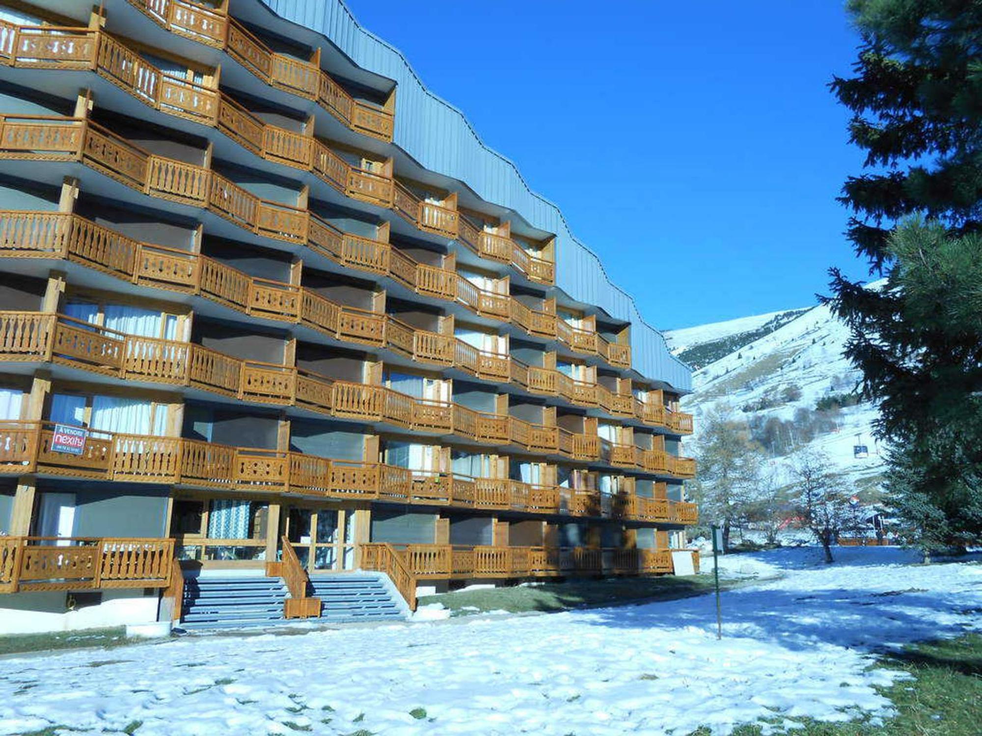 Studette Renovee Pour 2 Au Pied Des Pistes, Centre Les Deux Alpes - Fr-1-516-134 Apartment Exterior photo